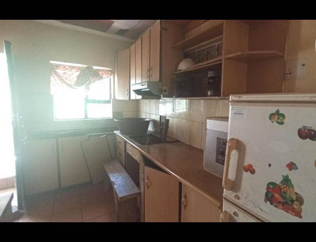 4 BEDROOM HOUSE FOR SALE IN PINETOWN